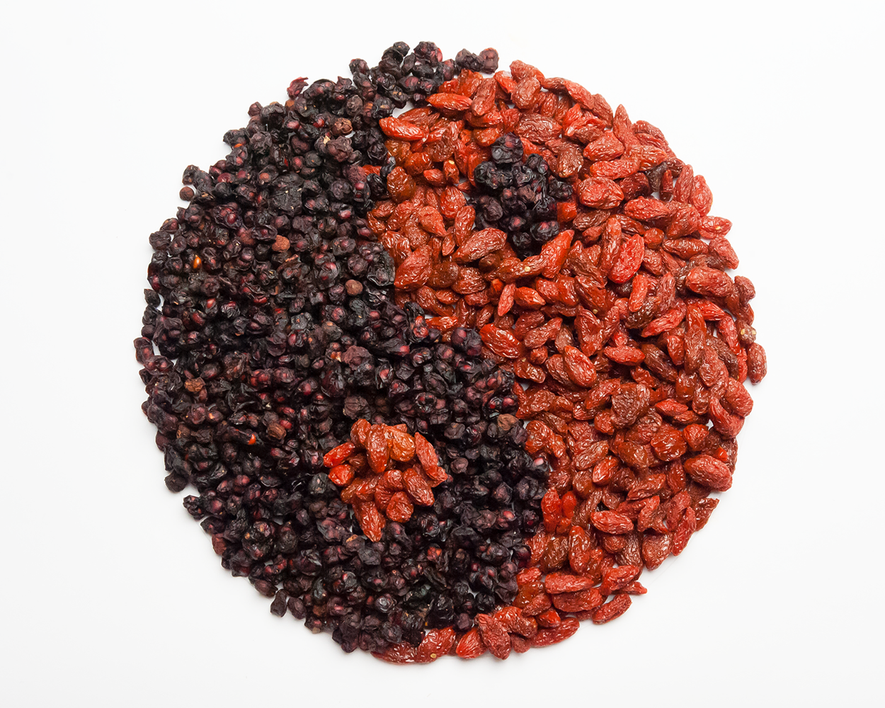 Goji and Schizandra Yin and Yang